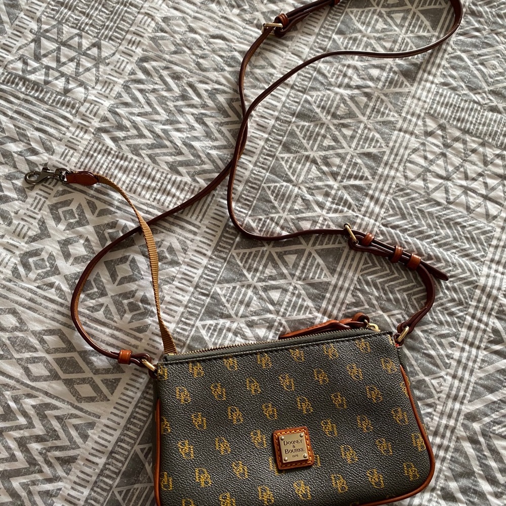 Dooney and Bourke Small Signature Crossbody